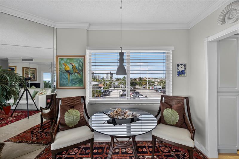 Image 6 of 58 For 710 Ocean Blvd  312