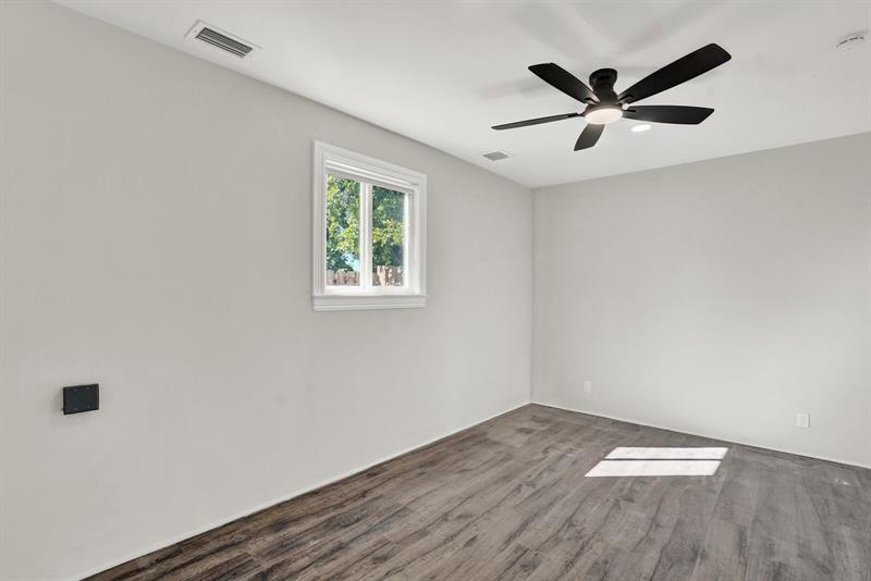 Image 23 of 26 For 10548 Boca Entrada Blvd