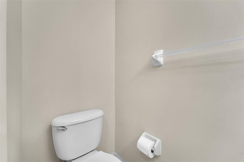 Image 16 of 29 For 9088 40th St