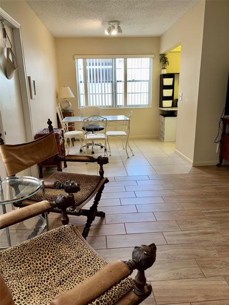 Image 5 of 22 For 69 Harwood H  69