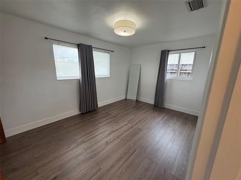 Image 10 of 18 For 8130 13th St