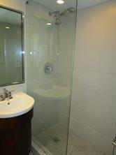 Image 8 of 11 For 924 2nd St  34