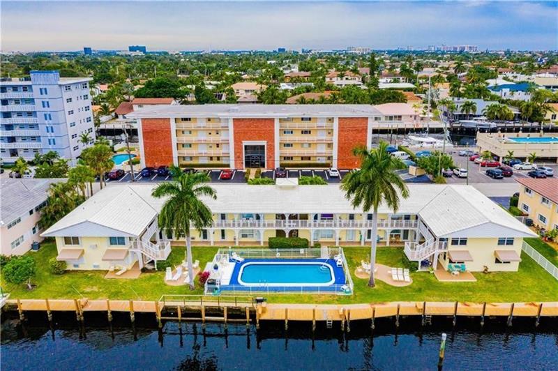 Image 30 of 38 For 2840 33rd Ct 2