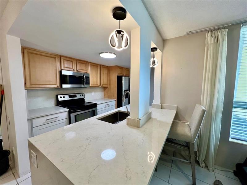 Image 8 of 38 For 2840 33rd Ct 2