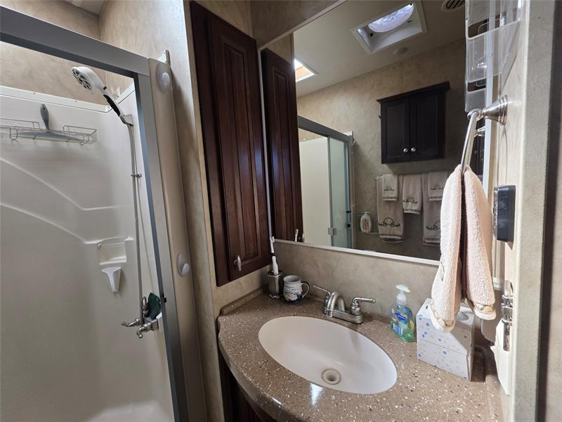 Image 26 of 38 For 5274 67th Ave