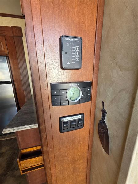 Image 37 of 38 For 5274 67th Ave