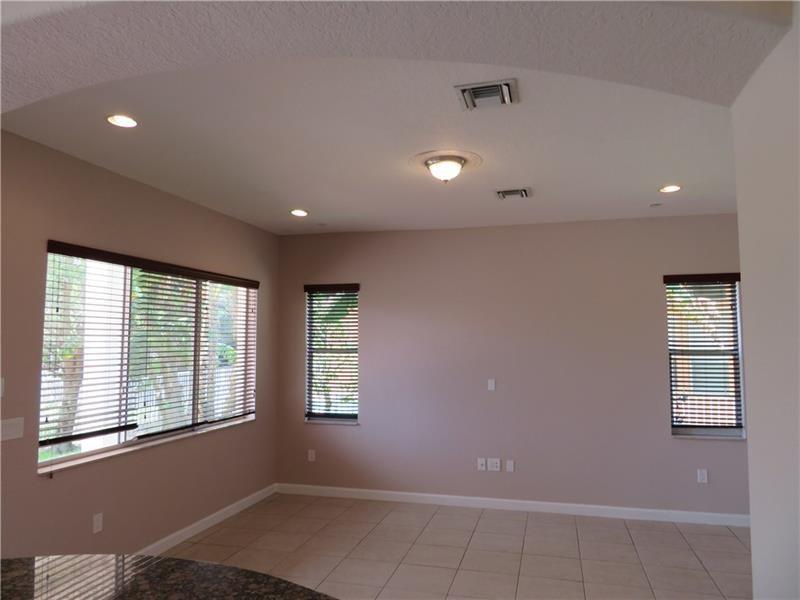 Image 17 of 54 For 19430 30th St