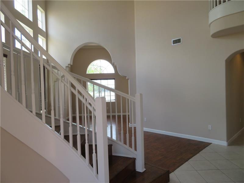 Image 5 of 54 For 19430 30th St