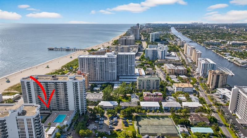 Image 36 of 44 For 525 Ocean Blvd  422