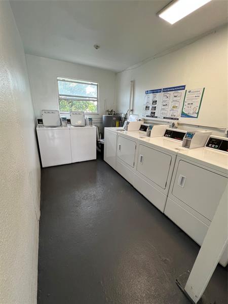 Image 11 of 24 For 1814 Oakland Park Blvd 57