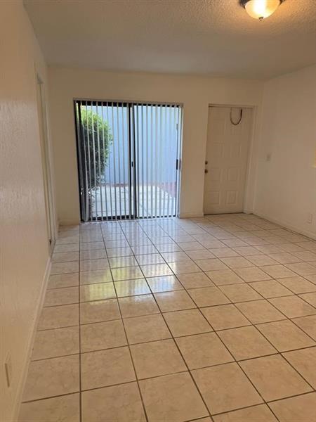 Image 4 of 12 For 1 Crossing Circle  C