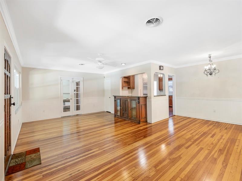 Image 6 of 43 For 805 27th Avenue