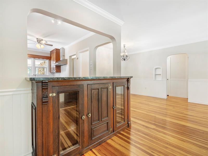 Image 8 of 43 For 805 27th Avenue