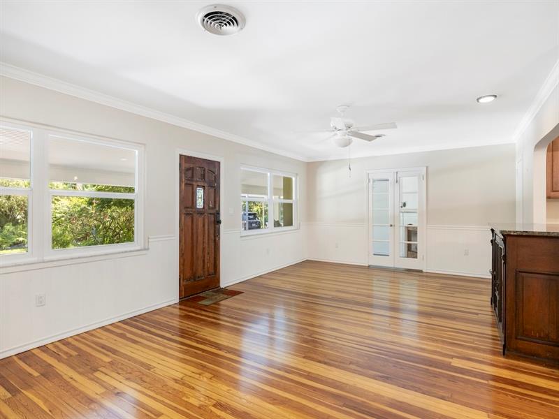 Image 9 of 43 For 805 27th Avenue