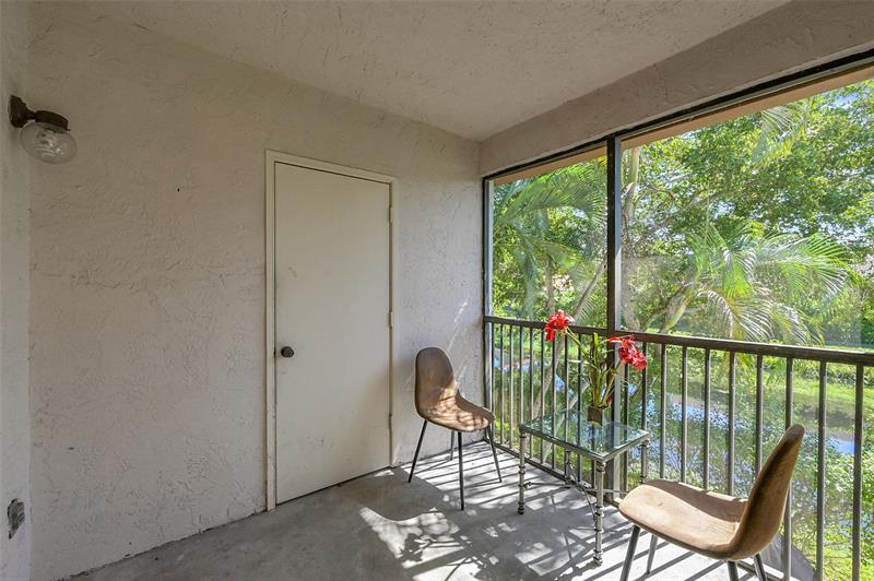 Image 20 of 28 For 12244 Royal Palm Blvd  12244