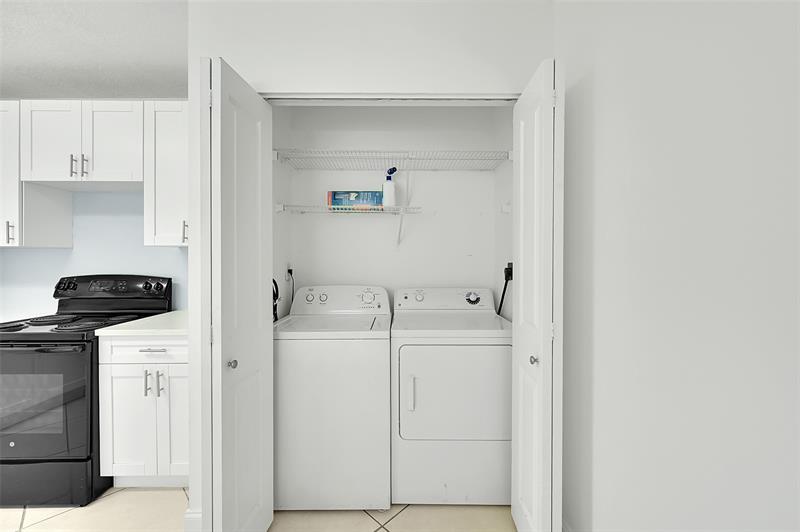 Image 4 of 28 For 12244 Royal Palm Blvd  12244