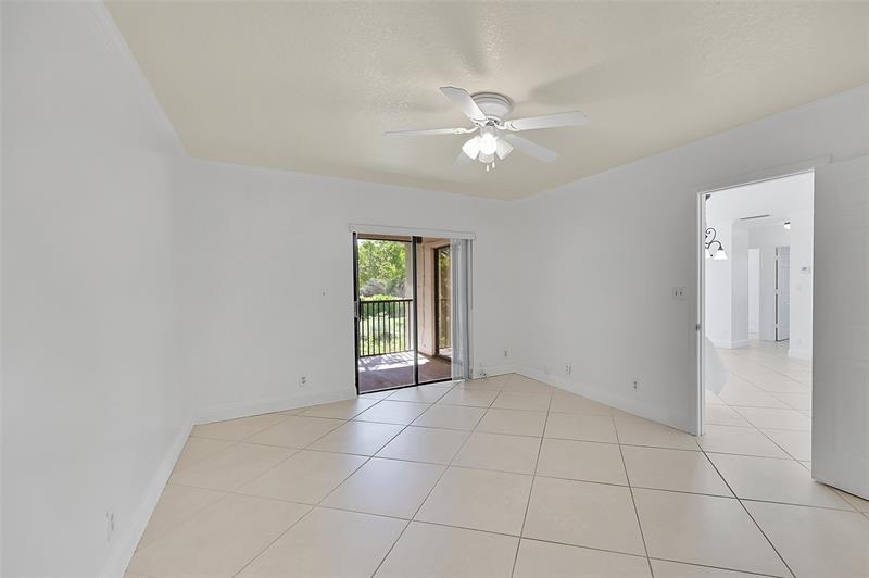 Image 9 of 28 For 12244 Royal Palm Blvd  12244
