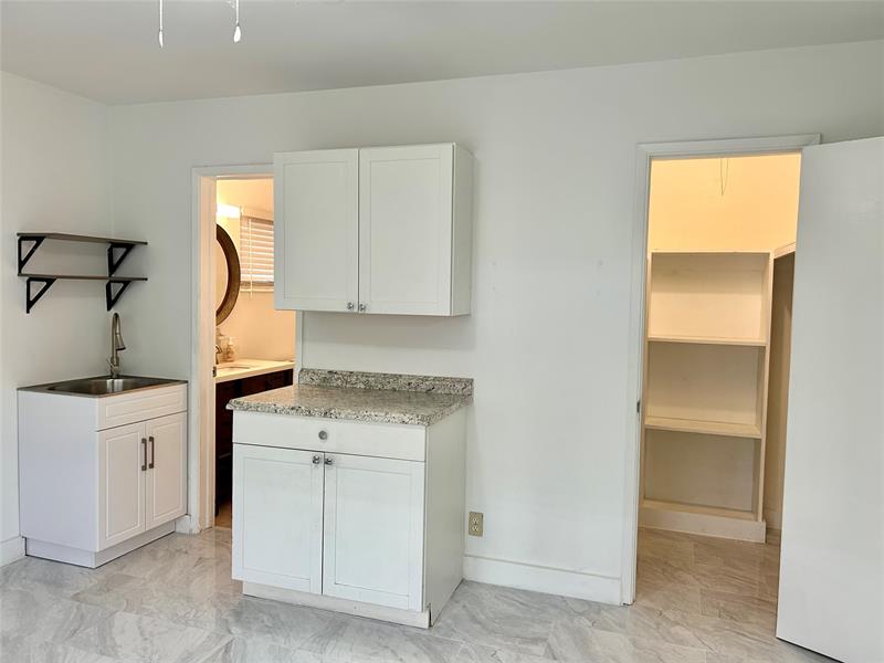 Image 7 of 18 For 1301 22nd Ave