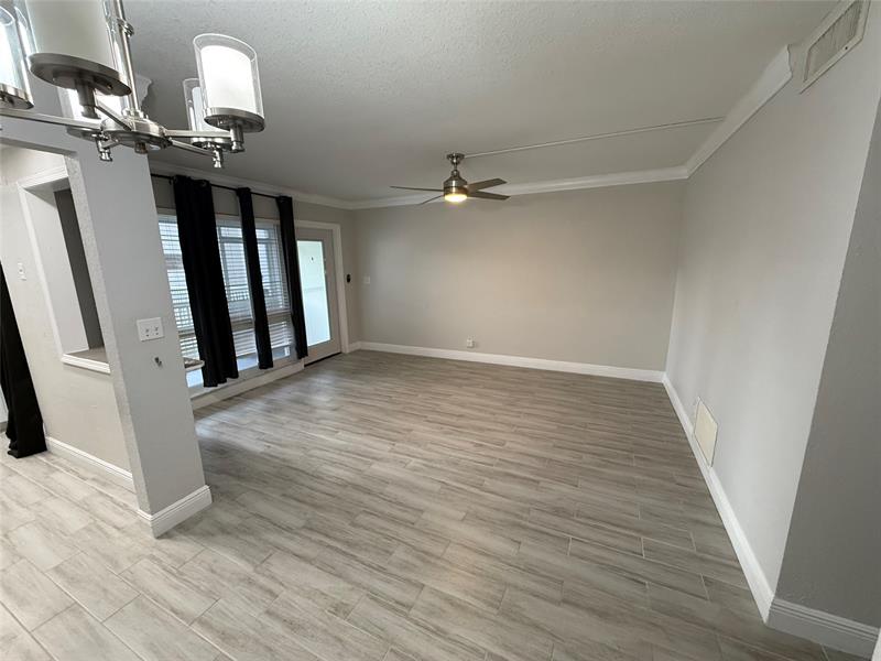 Image 12 of 18 For 1439 Ocean Blvd  202