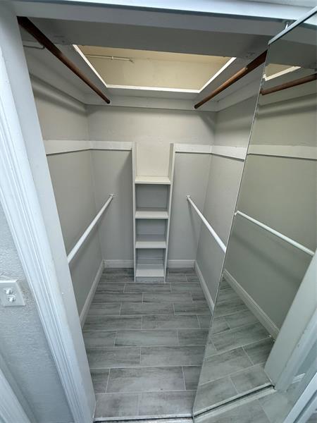 Image 16 of 18 For 1439 Ocean Blvd  202