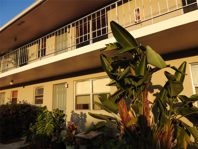 Image 12 of 14 For 1600 3rd Ave  6