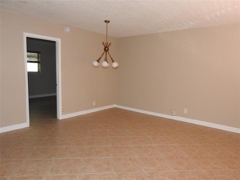 Image 5 of 14 For 1600 3rd Ave  6