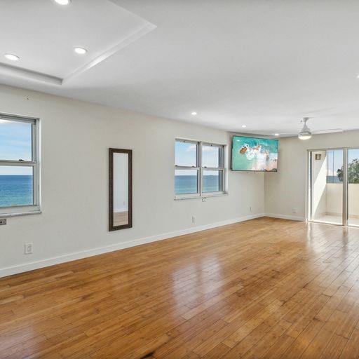 Image 9 of 20 For 320 Surf Rd  601