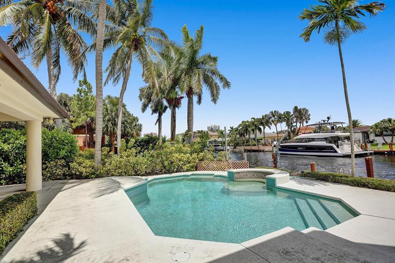 Image 13 of 27 For 2484 12th St