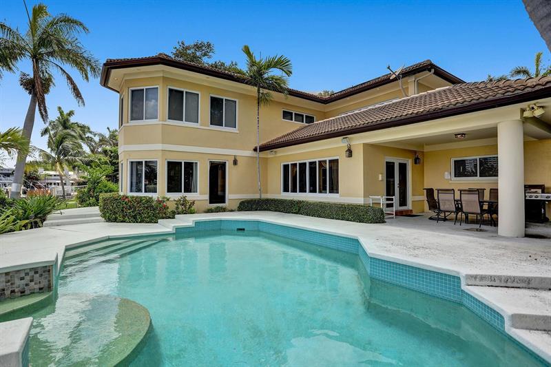 Image 16 of 27 For 2484 12th St