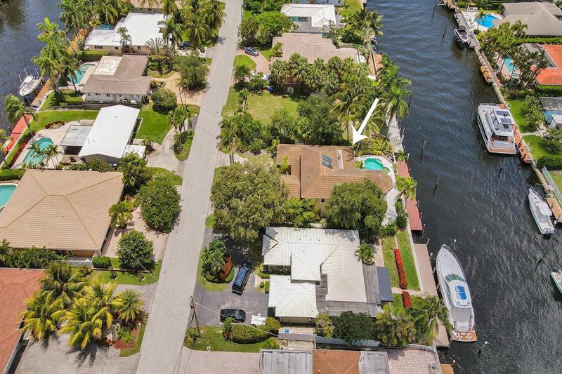 Image 21 of 27 For 2484 12th St