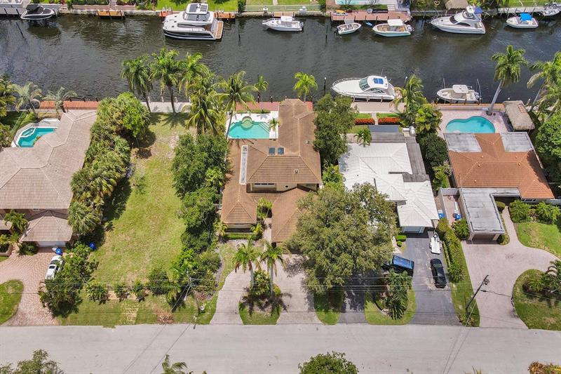 Image 19 of 27 For 2484 12th St