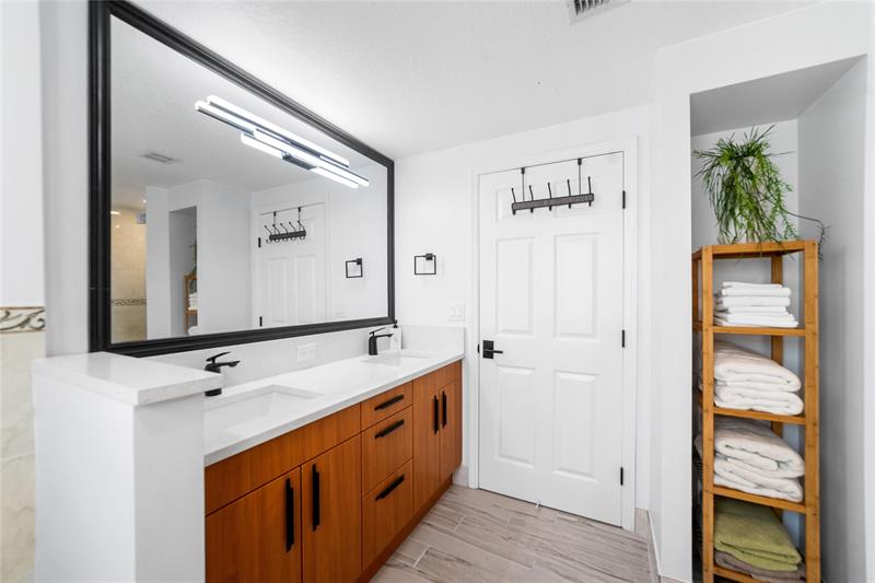 Image 36 of 63 For 3210 5th Street  203