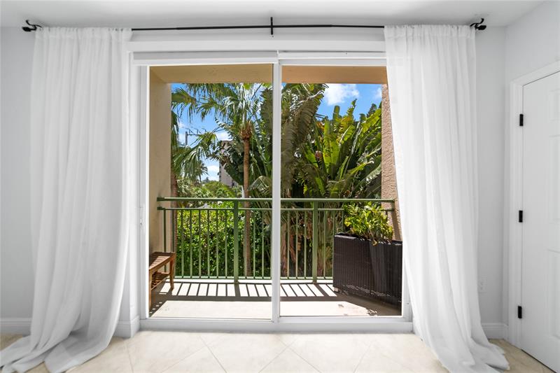 Image 40 of 63 For 3210 5th Street  203