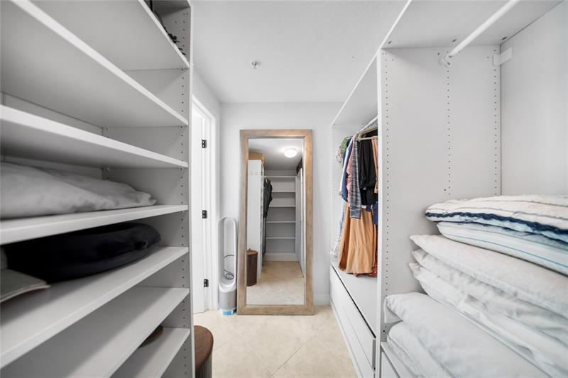 Image 42 of 63 For 3210 5th Street  203