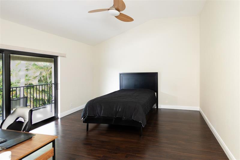 Image 13 of 28 For 5698 Santiago Cir  5698