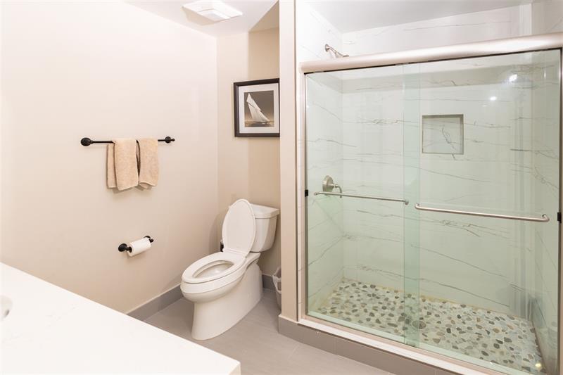 Image 20 of 28 For 5698 Santiago Cir  5698