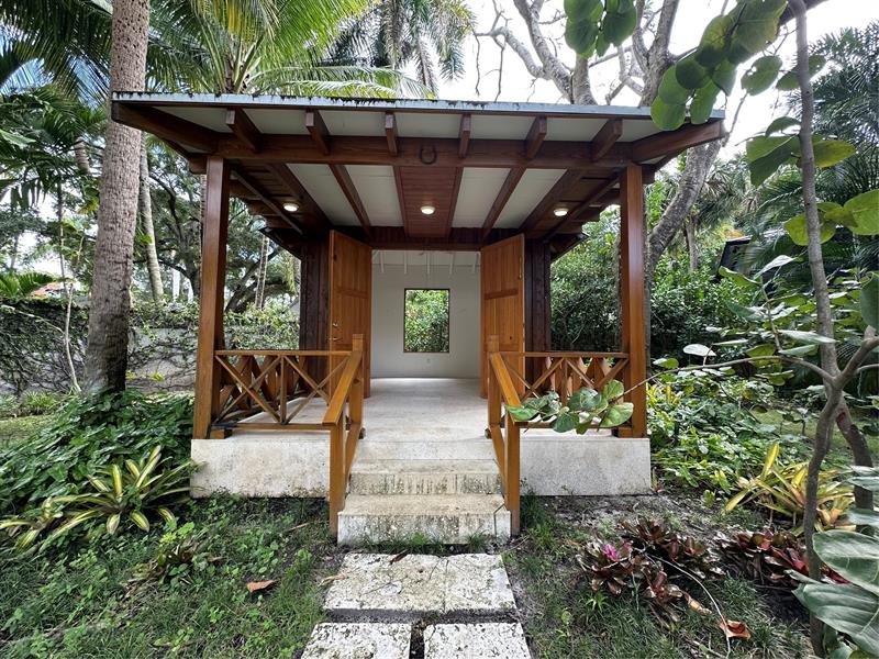 Image 15 of 16 For 410 16th Avenue