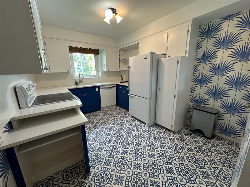 Image 5 of 16 For 410 16th Avenue