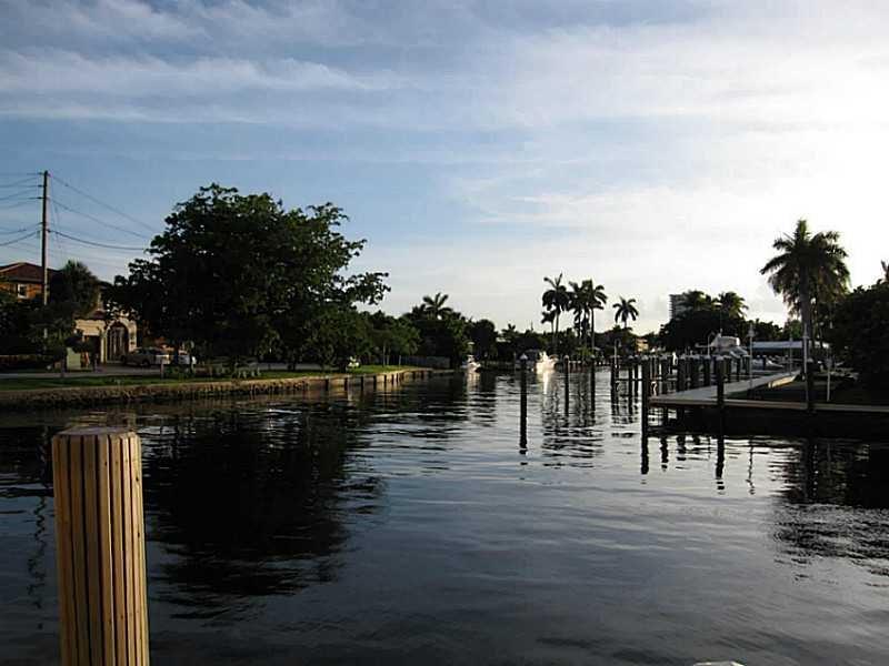 Image 4 of 29 For 1481 Ocean Blvd 222b