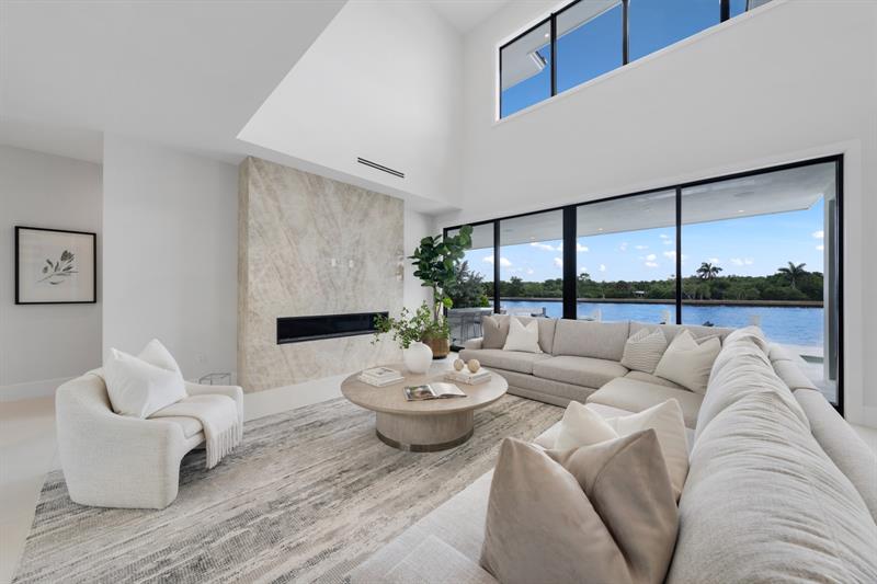 Image 19 of 60 For 2010 Intracoastal Dr