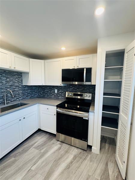 Image 16 of 21 For 1701 191st St  413