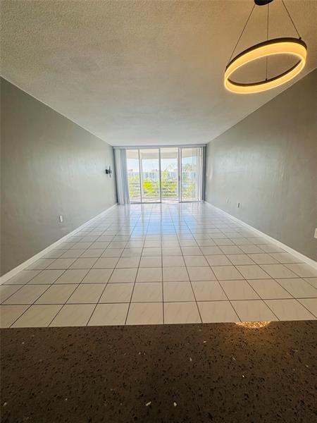 Image 7 of 21 For 1701 191st St  413