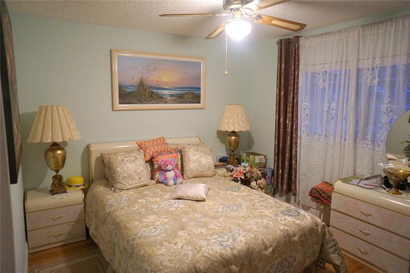 Image 14 of 44 For 3400 48th Ave  502