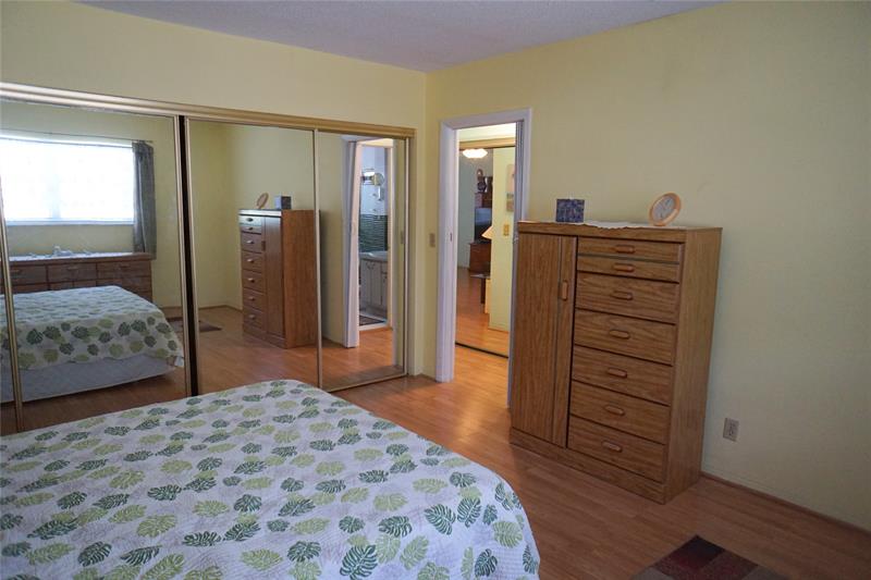 Image 27 of 35 For 160 8th Ave 25 B