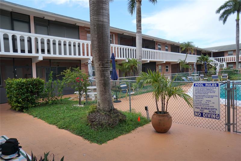 Image 5 of 35 For 160 8th Ave 25 B