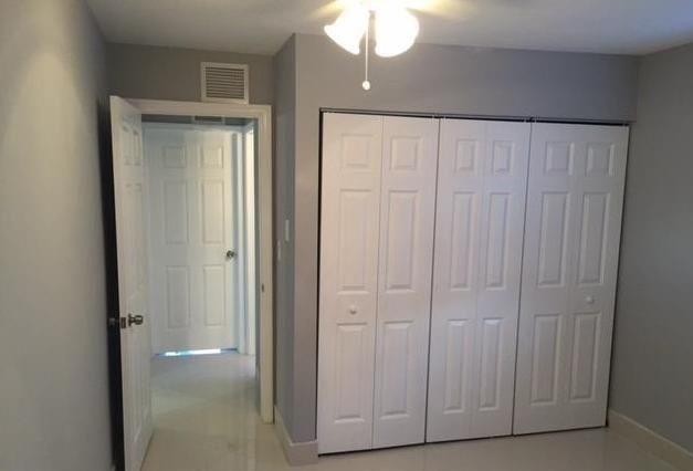 Image 9 of 10 For 704 23rd Ave  2