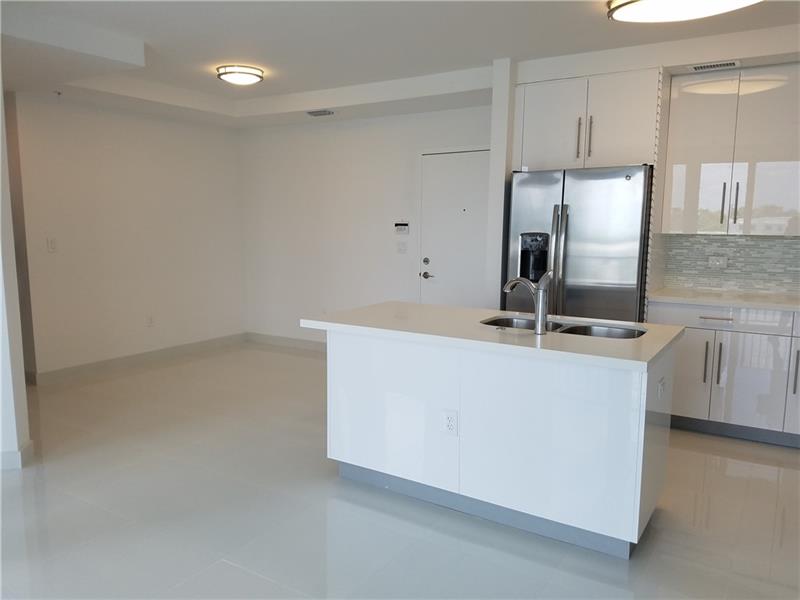 Image 9 of 33 For 2651 212th Ter  302