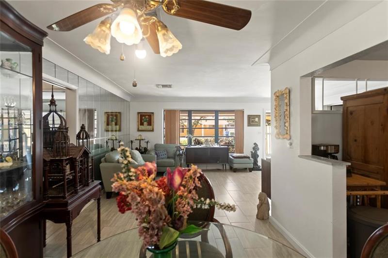 Image 12 of 32 For 497 47th Ct  