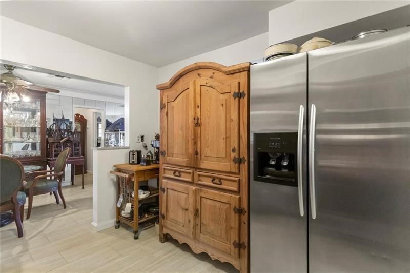 Image 18 of 32 For 497 47th Ct  