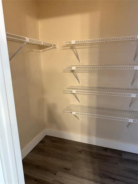 Image 14 of 16 For 1349 Sussex Dr  1349